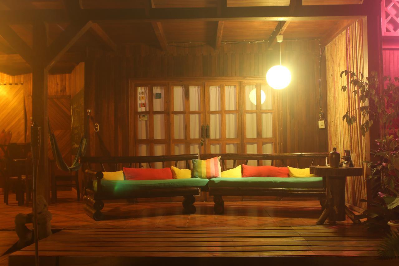 ホテル Casa Natural Puerto Viejo Puerto Viejo de Talamanca エクステリア 写真